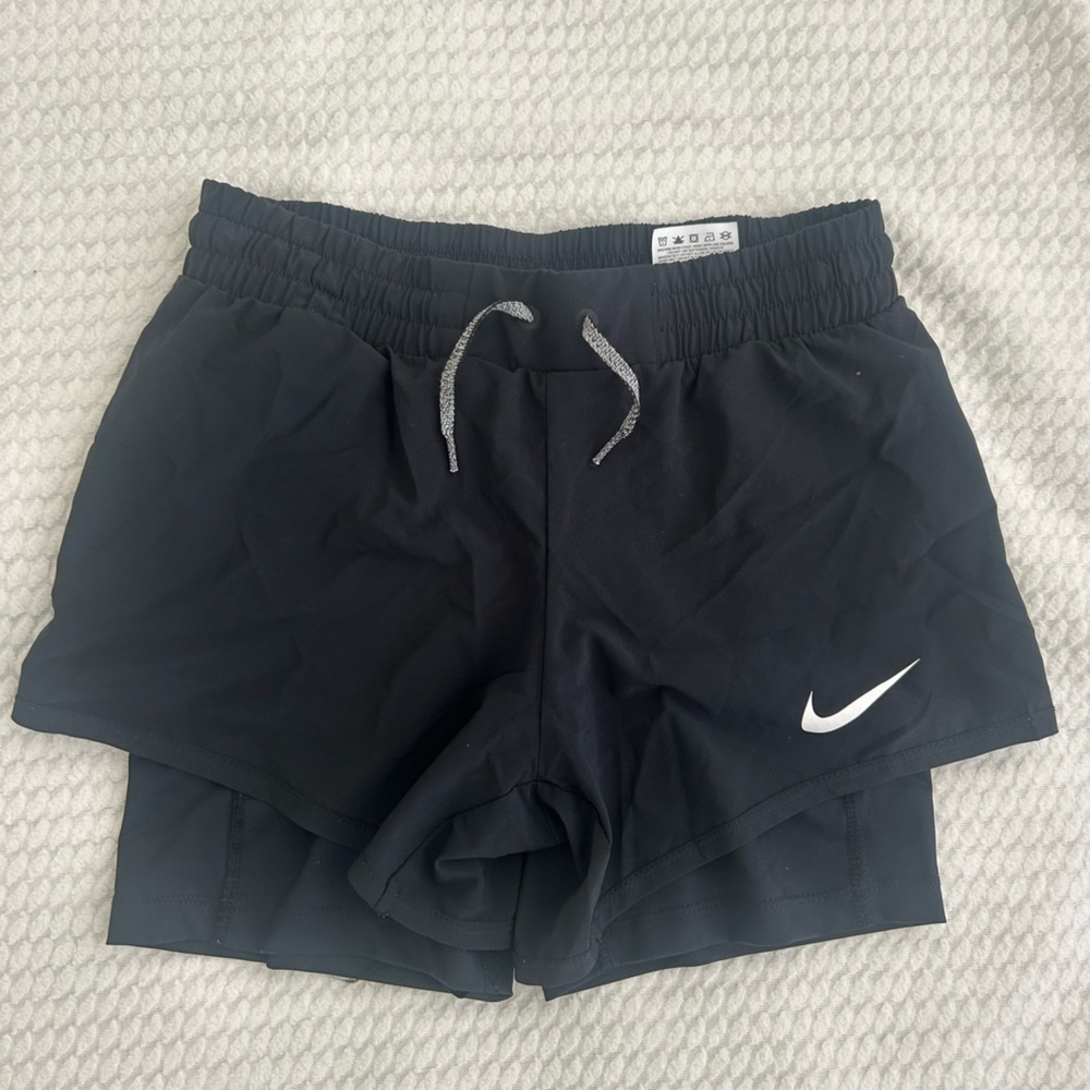 Nike Girls One Dri-FIT High-Waisted 3" 2-in-1 Shorts